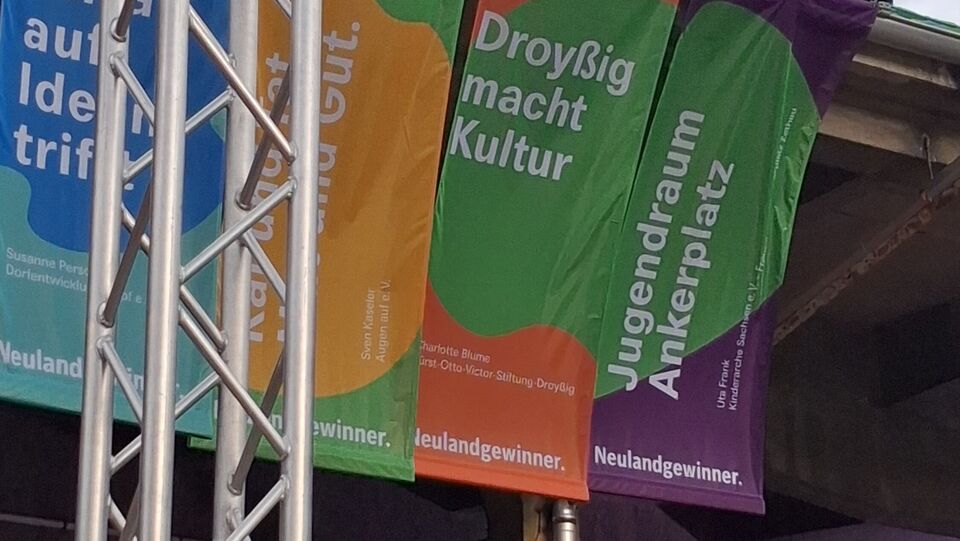 Unser Projekt hat nun eine Fahne!