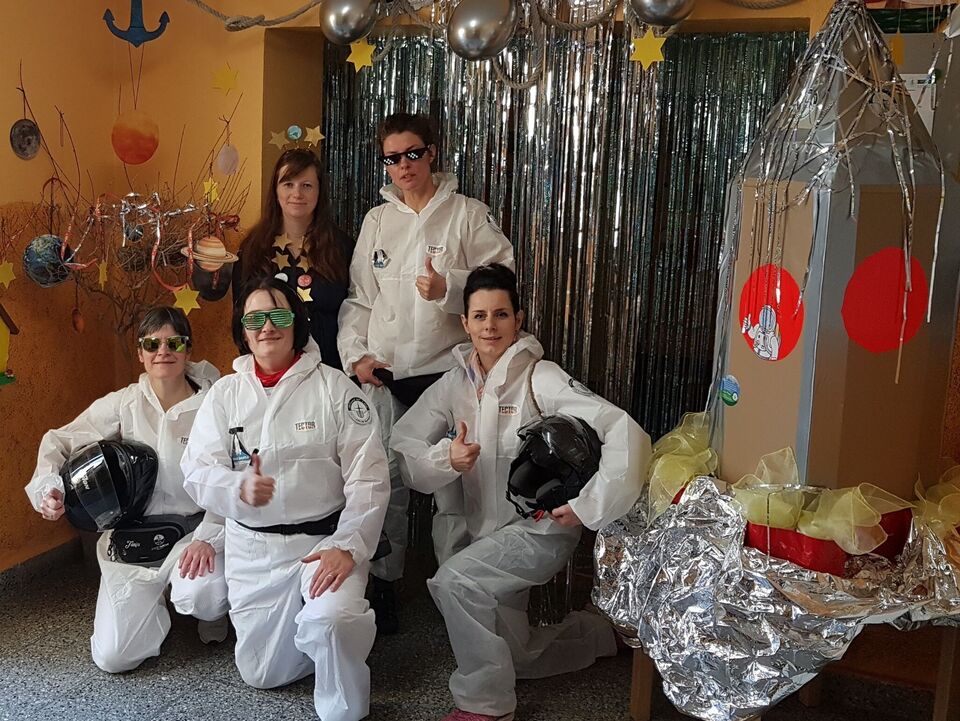 Fasching im Weltall 2024